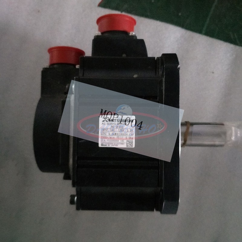 Used One MITSUBISHI Servo Motor HC-SFS52 Tested