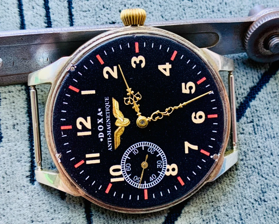 Vintage Doxa Railway Watch Swiss Made Anti-Magnetique 15 Jewels/Locle Railroad - Image 4 of 4