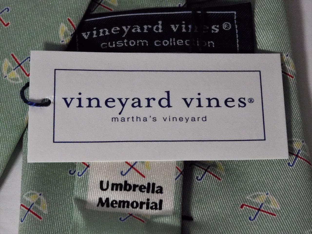 Vineyard Vines 100% Silk Repeat Pattern Umbrella … - image 9