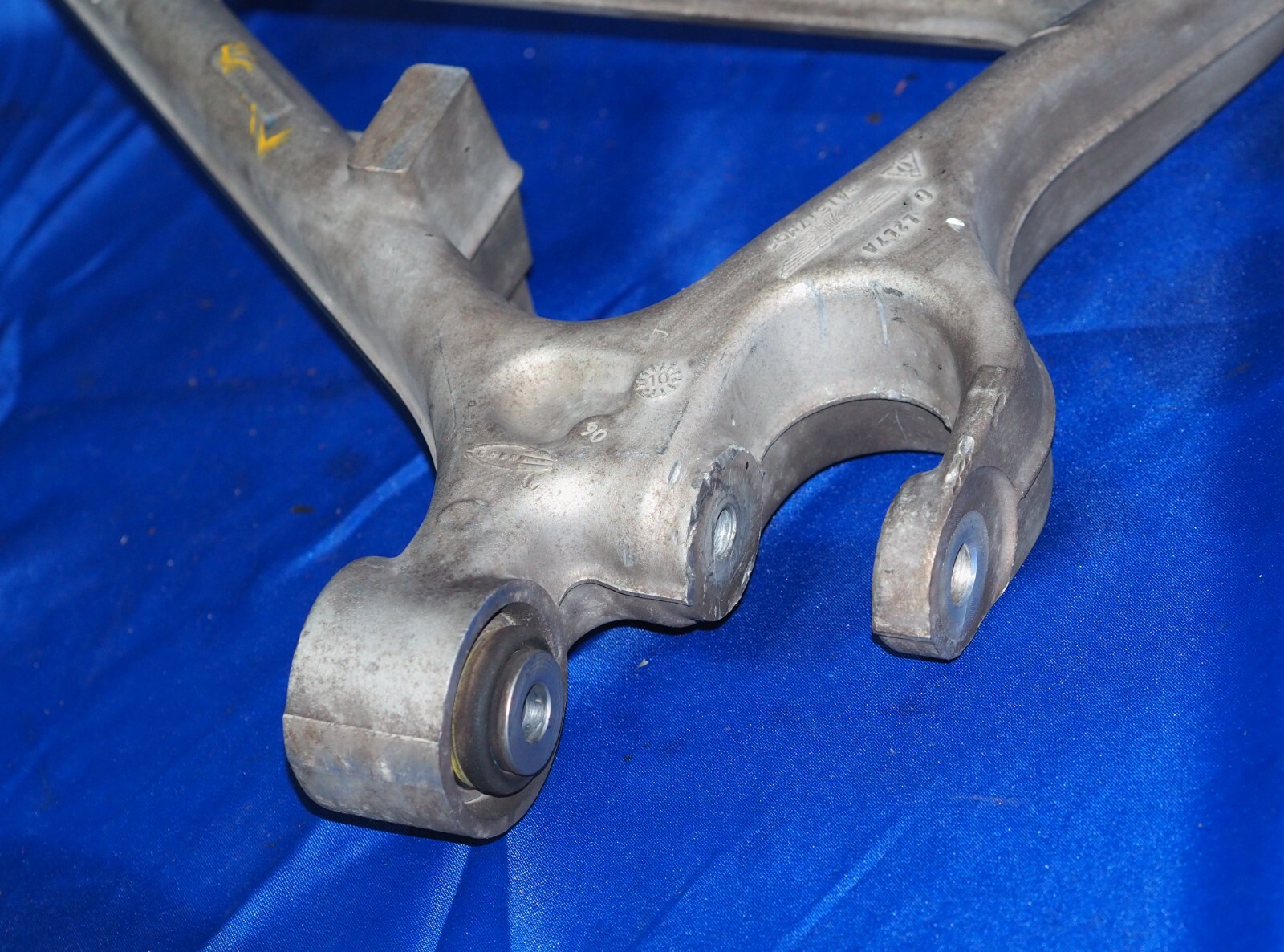 2010-2020 Aston Martin Rapide Rear Left Lower Control Arm OEM Nice! W/Warranty