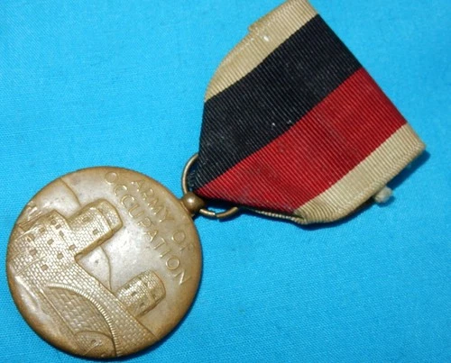 WW2 US ARMY OF OCCUPATION MEDAL USA MILITARY UNITED STATES WORLD WAR II