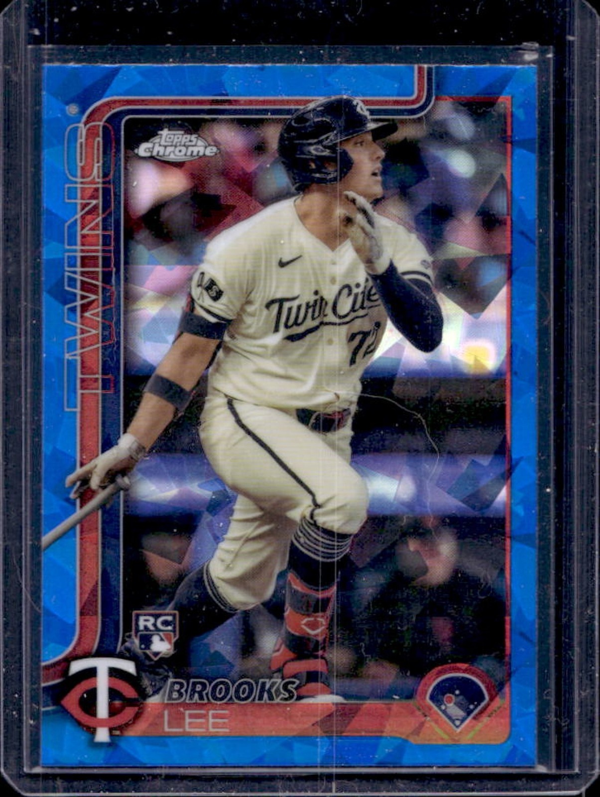 2025 Topps Chrome Sapphire Brooks Lee RC Rookie #234 Twins