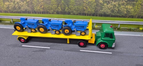 Matchbox King Size K-21 Ford D800, Tasker Trailer, 3 Ford Tractors ...