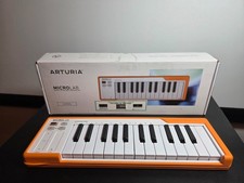 Arturia MicroLab 25-Key Keyboard Midi Control...