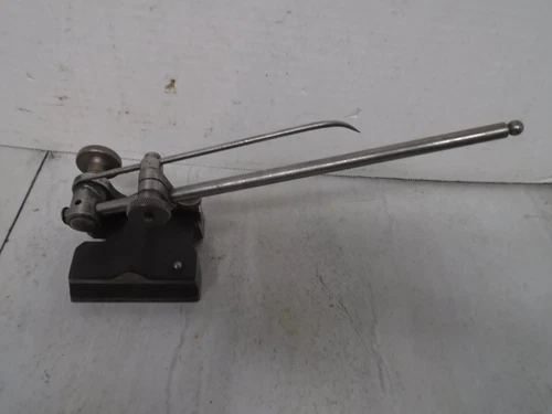 L.S. STARRETT  Surface Gage