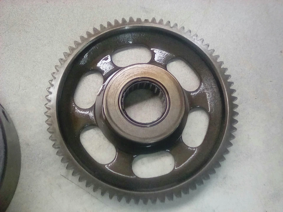 Arctic Cat 500 2000 automático volante de inercia 4x4 y embrague de arranque cojinete de sprag de 1 vía 00 01 Foto 4 de 4