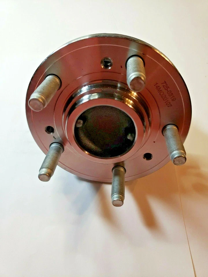 Rolamento de eixo e conjunto de cubo dianteiro GMB 725-0319 compatível com Ford Lincoln - Imagem 2 de 4