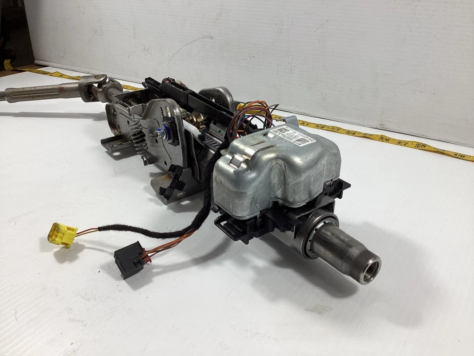 2015 - 2019 Volkswagen GTI Steering Column w/ Column Lower Shaft 5Q0905861A OEM. - Image 4 of 4