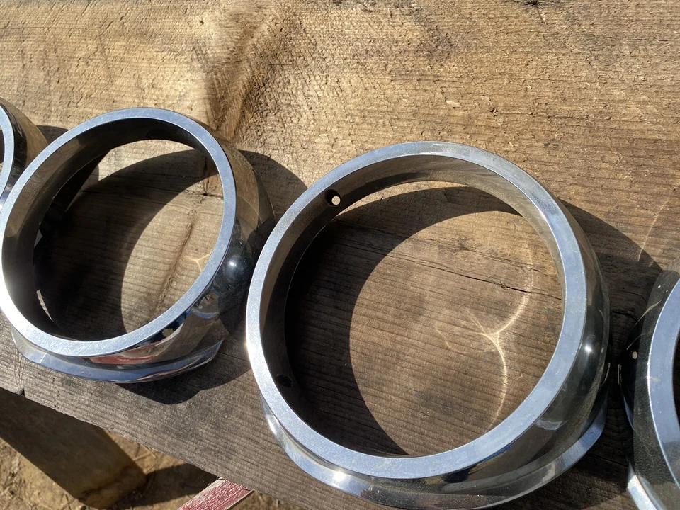 Dodge Custom 880 1963 LH RH cromo faro bisel puerta par parrilla moldura Foto 3 de 4