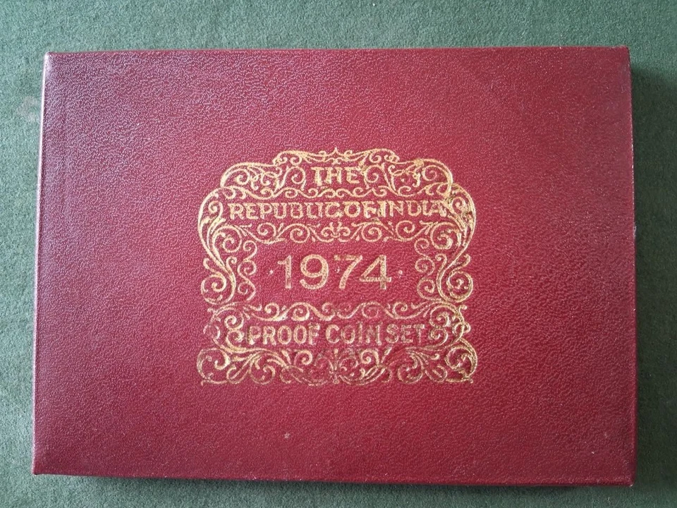 INDIA REPUBLIC - 1974 10pc Bombay Mint PROOF SET - scratches on plastic - Image 4 of 4