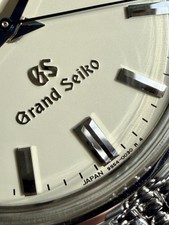 Grand Seiko SBGW005 - B&P, Cream Dial, Blued Second Hand, Beads of Rice Bracelet 2