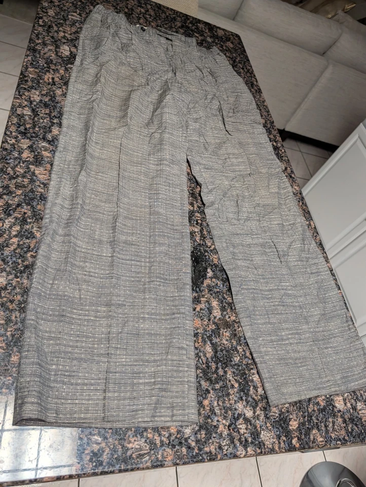 Pantalones/pantalones de vestir Giorgio Armani italianos de lana virgen gris  Foto 2 de 4