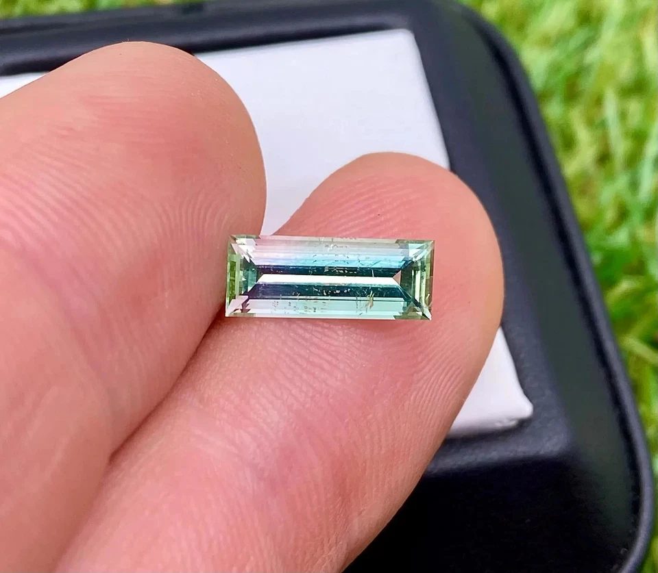 1.95 Ct., Tourmaline natural gemstone, rectangle cut, Origin Nigeria - Image 4 of 4