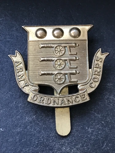Army Ordnance Corps RAOC British Army Cap Badge WW1