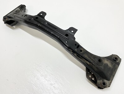橋本6486 92-99 Genuine OEM BMW E36 318ti Front Axle Support 31111096485