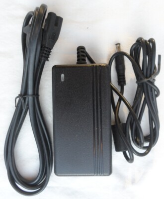D-Link DIR-655 Wireless Router 12V 2A 2000ma 3.5mm*1.35mm AC Power Adapter NEW