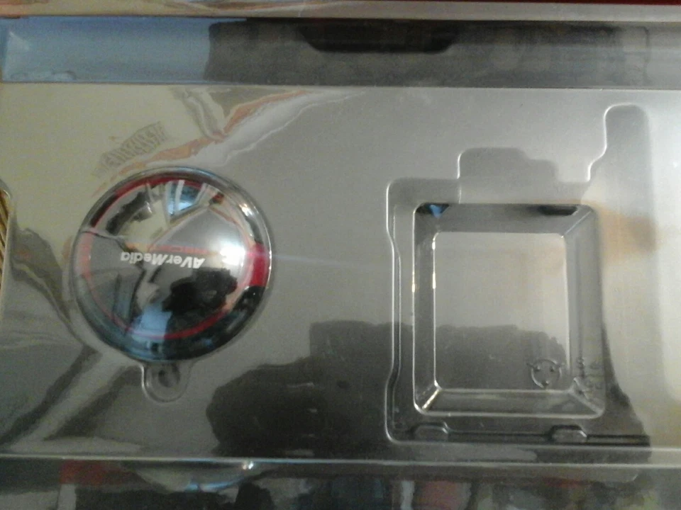 AVERMEDIA RECENTRAL SYSTEM  BOXED - Image 3 of 4