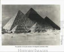Press Photo The splendor of the past endures in the Egyptian pyramids at Giza