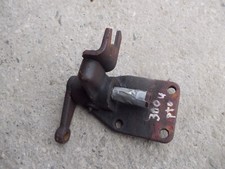 International 300 U Ih Tractor Pto Power Take Off Engagement Lever Mount Bracket