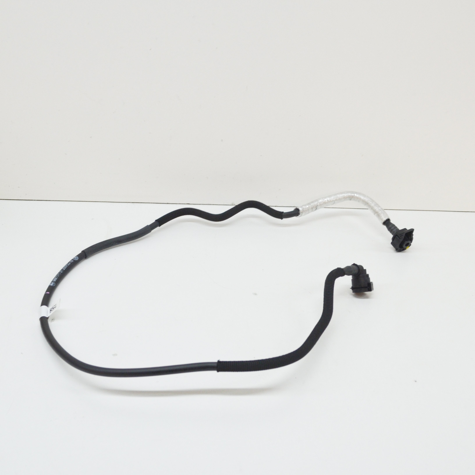 NEW BMW X1 F48 CYLINDER HEAD EXPANSION TANK PIPE 17129887040