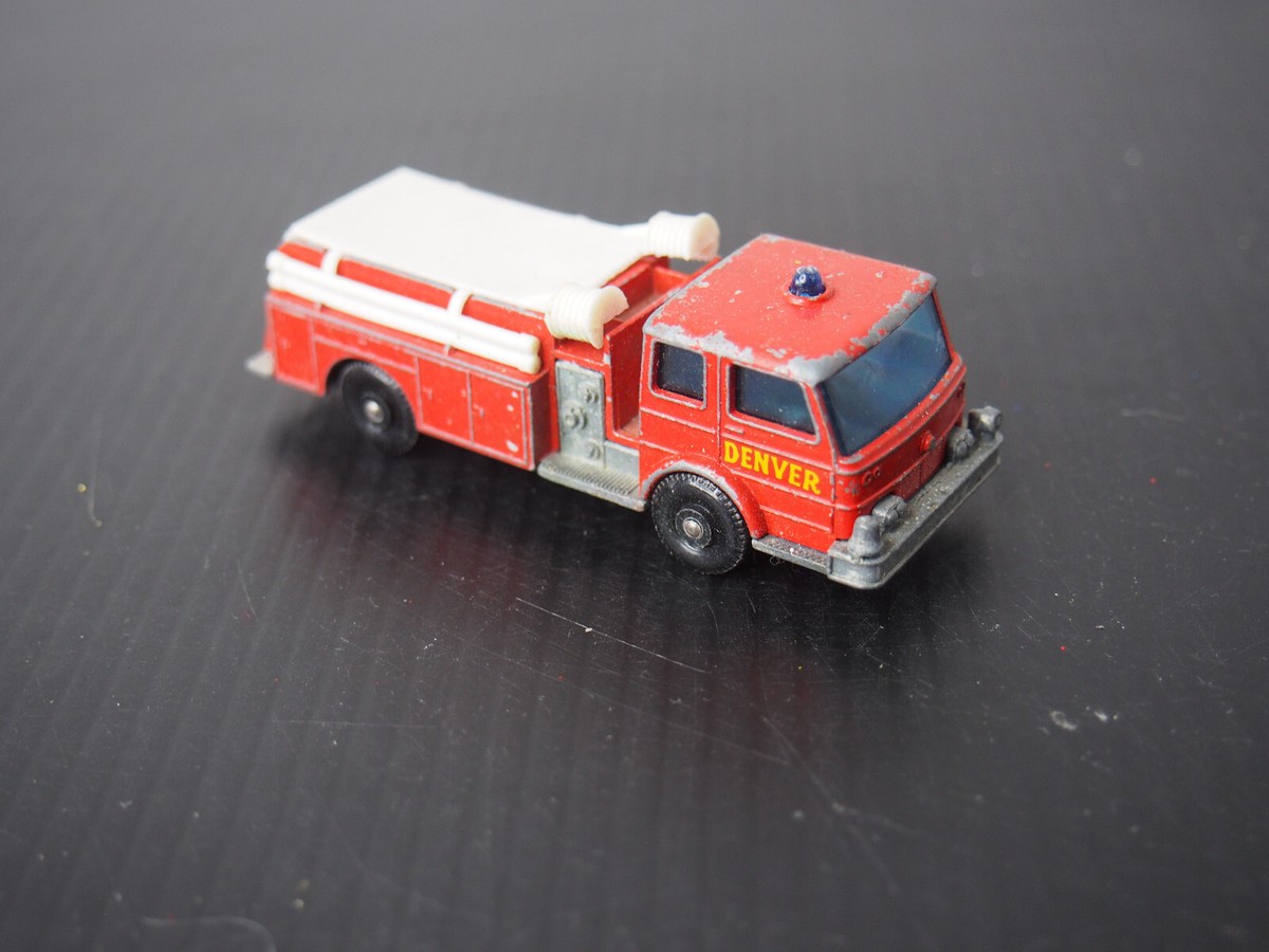 マッチボックス No.29 FIRE PUMPER TRUCK レズニー Matchbox Fire Pumper Truck Series No. 29 Made In England By Lesney