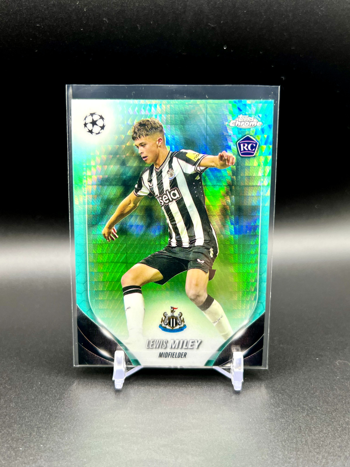 Lewis Miley 2023-24 Topps Chrome UEFA Club Competitions Aqua Prism #31 Rookie RC