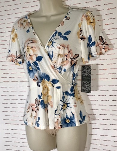 THIS & MORE Young Contemporary Women PETITE Floral Wrap Drape Jasmine White - Picture 6 of 8
