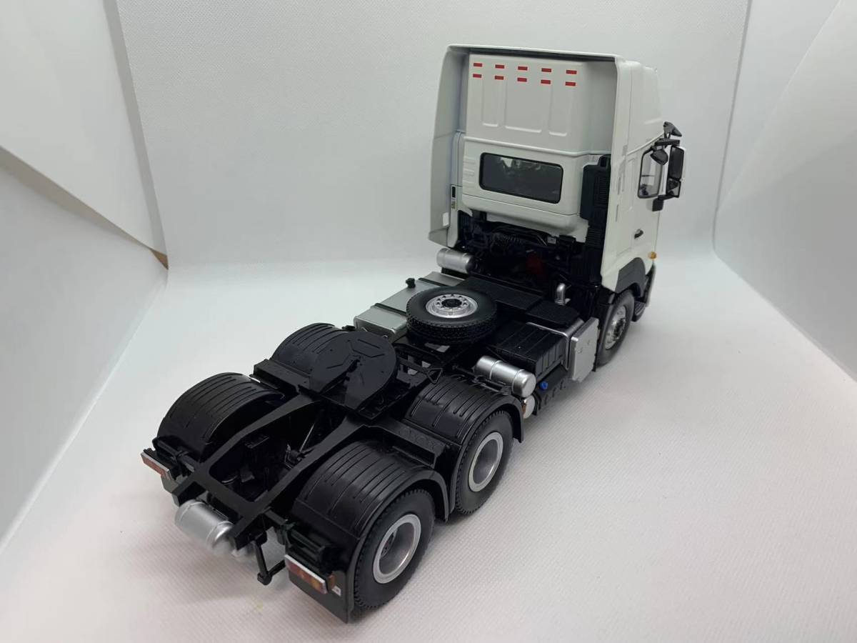 HINO 700 ZS ミニカー 1/43 NEW Hino Special Order Kyosho 1/43 HINO 700 ZS 6×4 white Car