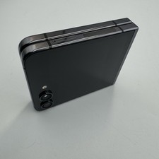 Mint Condition Samsung Galaxy Z flip 5 unlocked 256gb