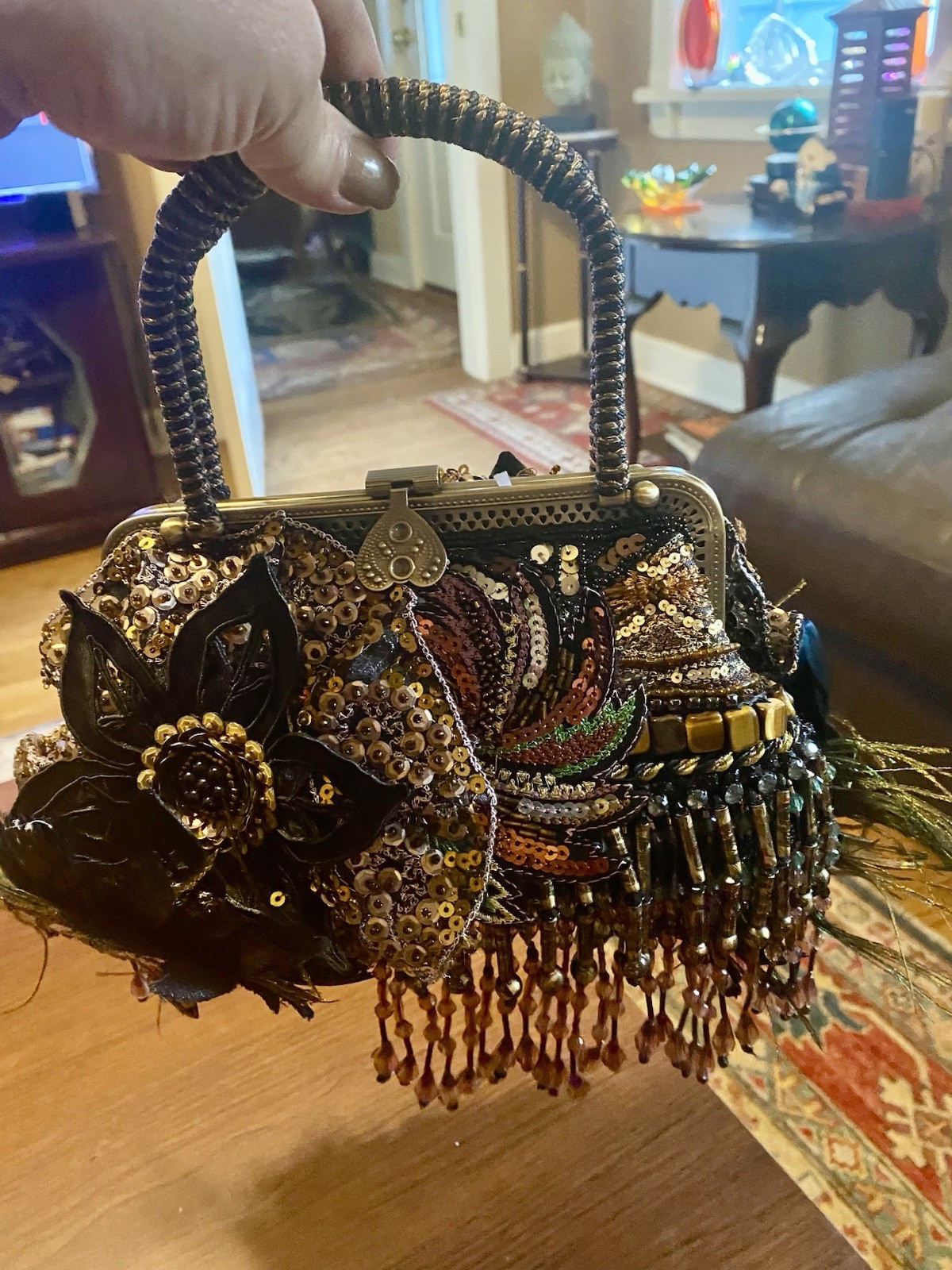 Picture 4 of 24
