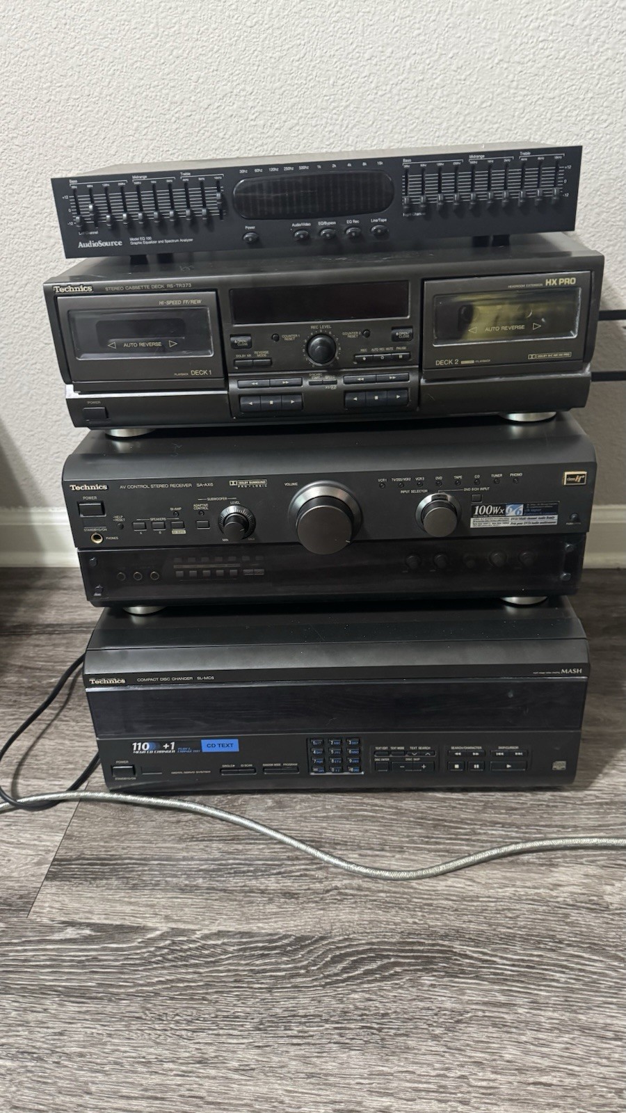 Technics Set (cd100+1, Cassette, Av Control)+ audiosource graphic equalizer