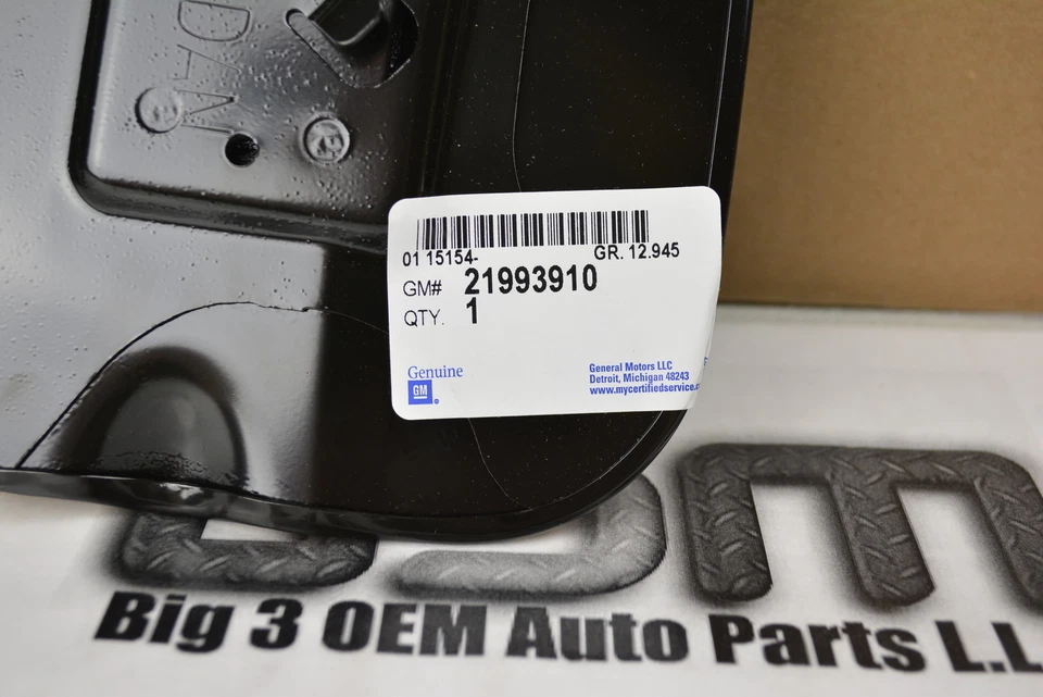 Chevrolet Malibu 2004-2008 cuarto de panel puerta de llenado de combustible nuevo OEM 21993910 Foto 4 de 4