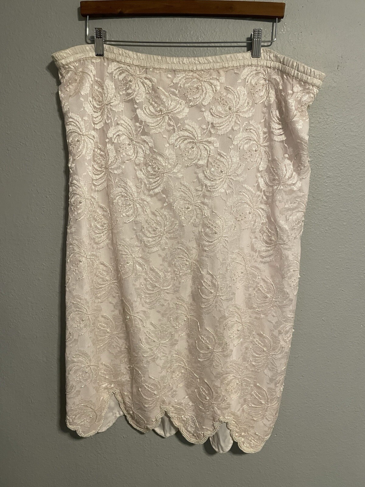 Picture 1 of 6