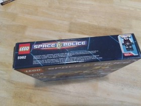 Lego 5982 Space Police Smash'n'Grab Retired & Factory Sealed  New in box