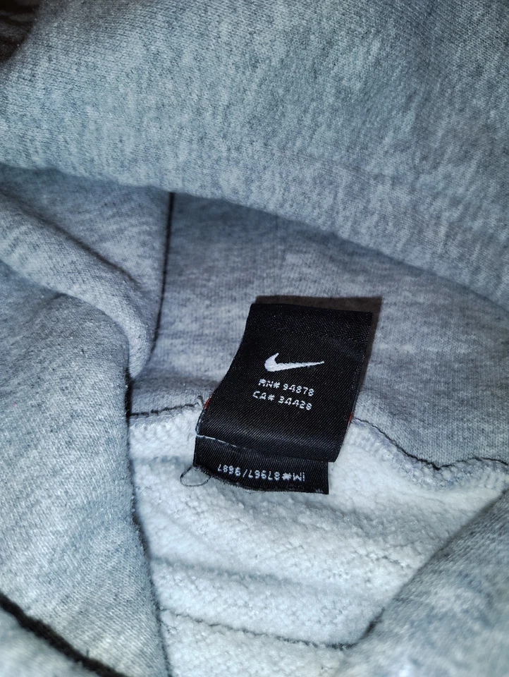 Sudadera con Capucha Bordada De Colección Equipo Nike Center Swoosh Michigan State Talla XL Foto 3 de 4