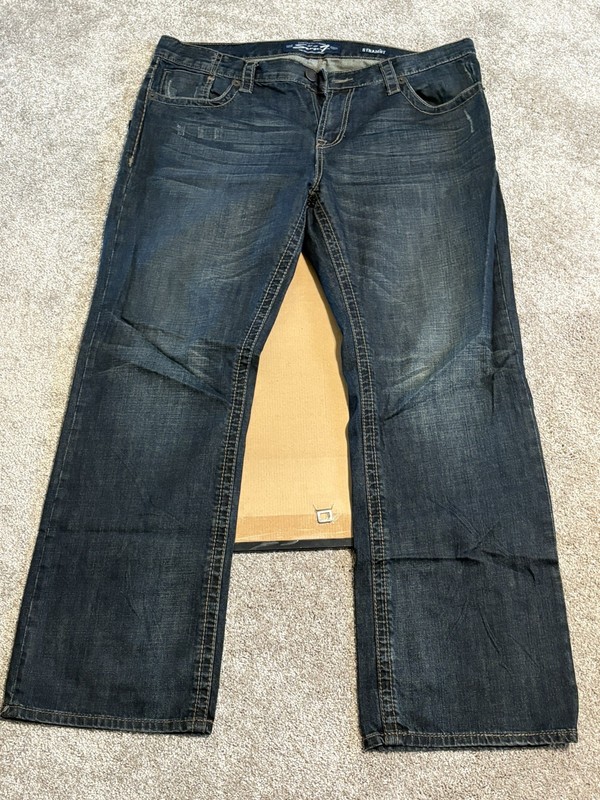 Seven7 Jeans Mens 38x32 Blue Slim Straight Fit dark Wash Premium Denim