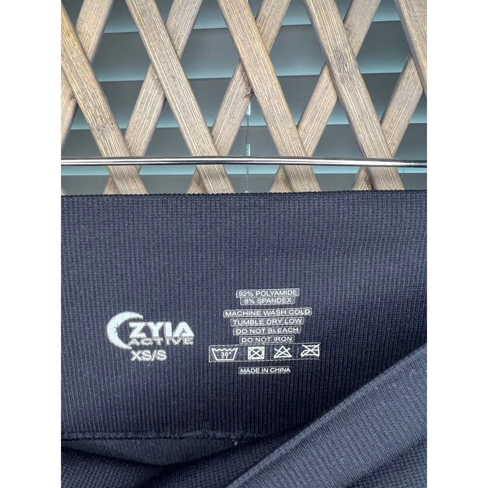 Zyia Active Moto Seamless Leggings sz XS/S - Image 2 of 4