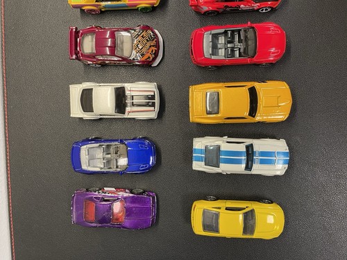 Hot Wheels Lot Of 20 Ford Mustang Cars Loose HTF Models / Colors - Picture 2 of 7