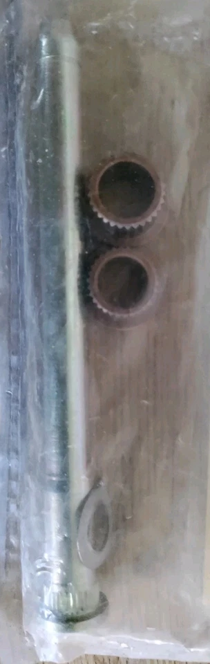 Kit de pasador y buje de bisagra de puerta Red Hound 740018 Chevy S10 / GMC 1994-2005 Foto 3 de 4