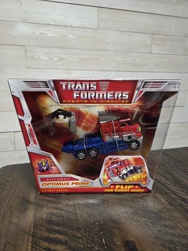 Hasbro 2006 Transformers Robots in Disguise OPTIMUS PRIME NIB, Vintage