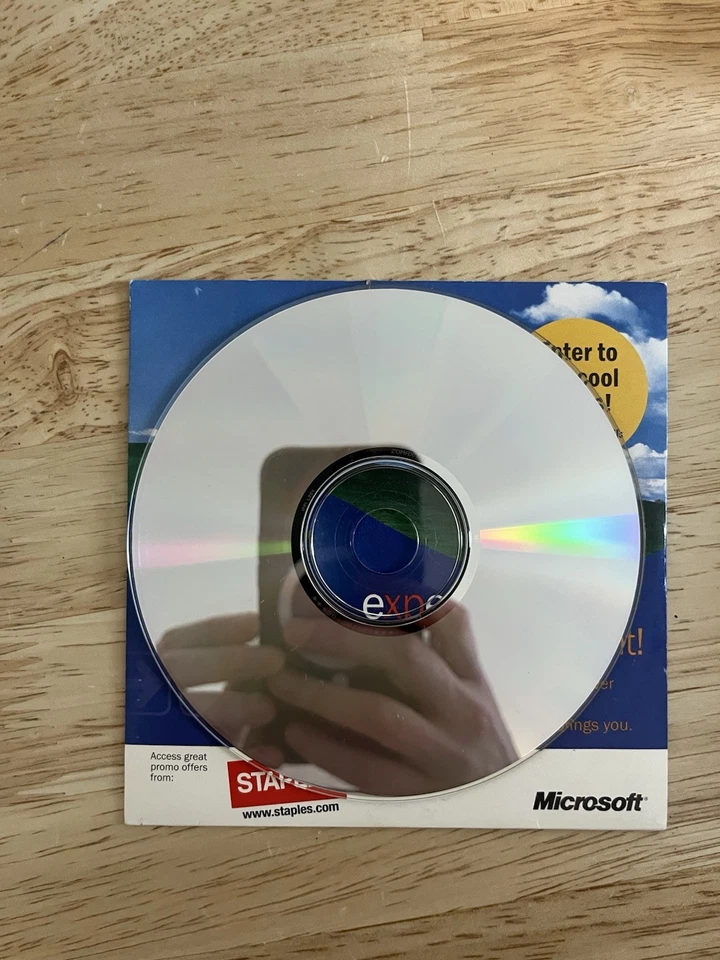 Windows XP Promotion Disc PC CD ROM Staples Advertising Vintage - Image 4 of 4