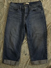 Signature Levi Strauss Mid Rise Stretch Denim Cuffed Capri Women Size 6 Comfort