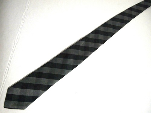 NWT Ryan Seacrest Mens Necktie Tie Grey Black Anaheim Gingham Skinny 58" - Picture 2 of 5