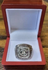1985 Chicago Bears WALTER PAYTON  Super Bowl Championship Ring & Display Box 