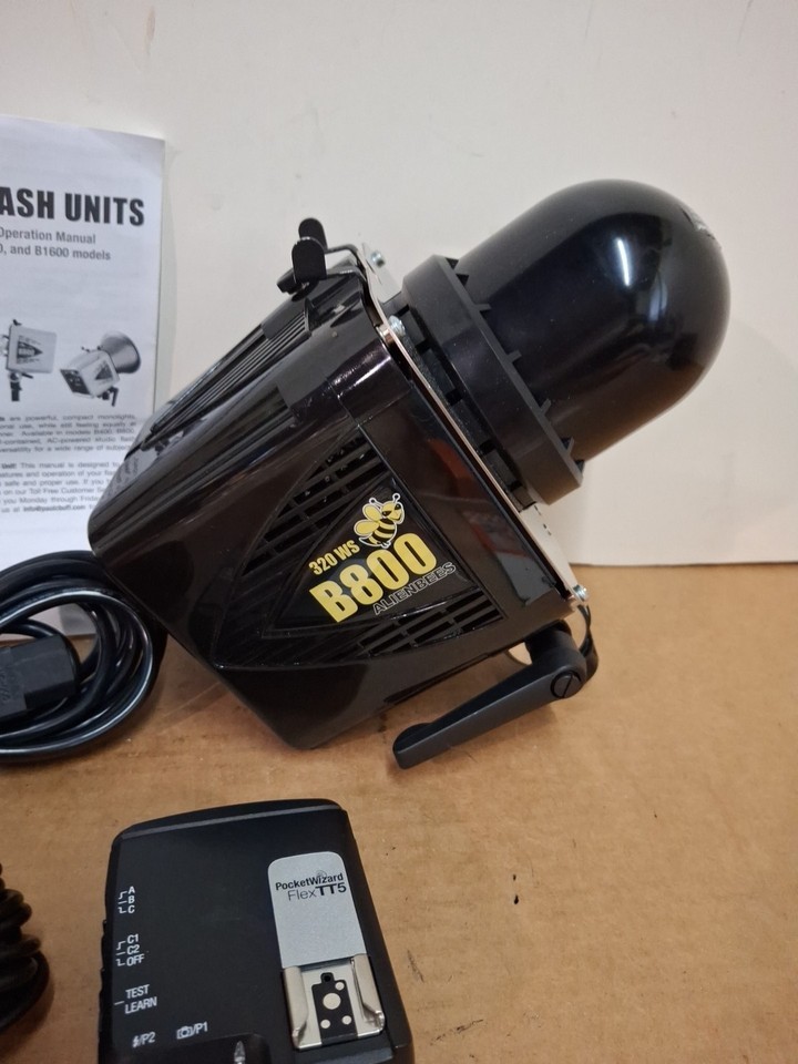 Paul C. Buff Alien Bee B800 Monolight Strobe Flash 320WS Pocket Wizard ...