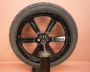 18-24 Harley Davidson Street Bob FXBBS Front METZELER Tire Rim Wheel 100/90-19