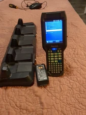 Intermec CK3X CK3XAA4K000W4100 Handheld Wireless Barcode Scanner 2 Batteries
