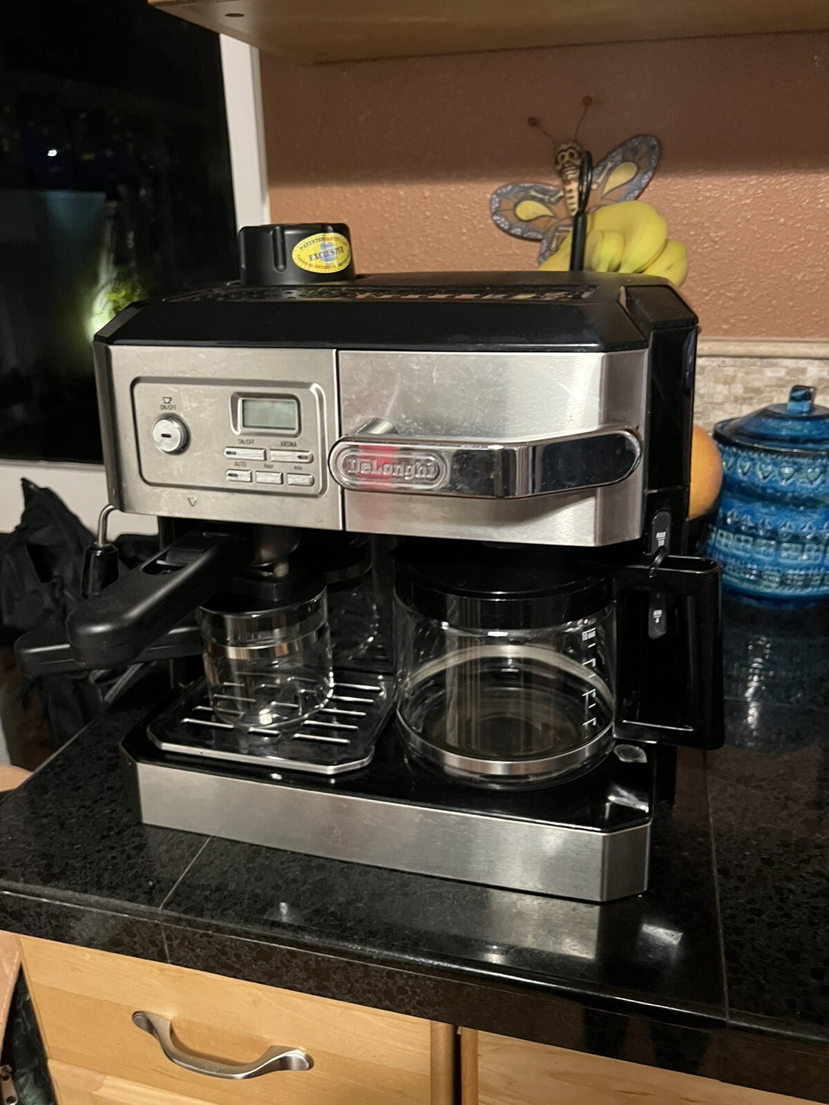 DeLonghi AllInOne Cappuccino, Espresso and Coffee Maker Immaculate