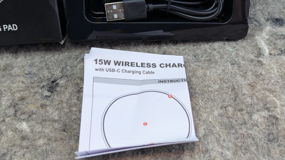 🔥Nuevo🔥 Deadpool Wolverine Cargador de Teléfono Inalámbrico Pad Apple Android Foto 4 de 4