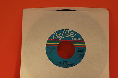 KOOL & THE GANG - FRESH / IN THE HEART  - 7'' 45 VINYL SINGLE - Q